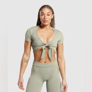 Gymshark Gains Seamless Fitted Crop Top - Chalk Green